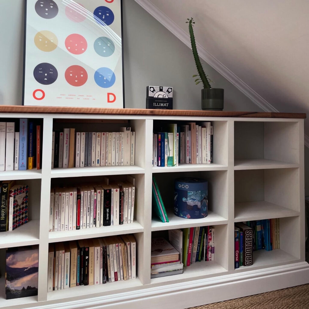 Atelier Minuit Menuiserie bibliothèque simple